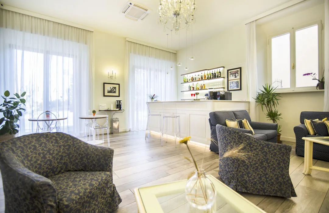Hotel Italia-1
